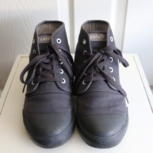 Stonehenge HT BANGS shoes